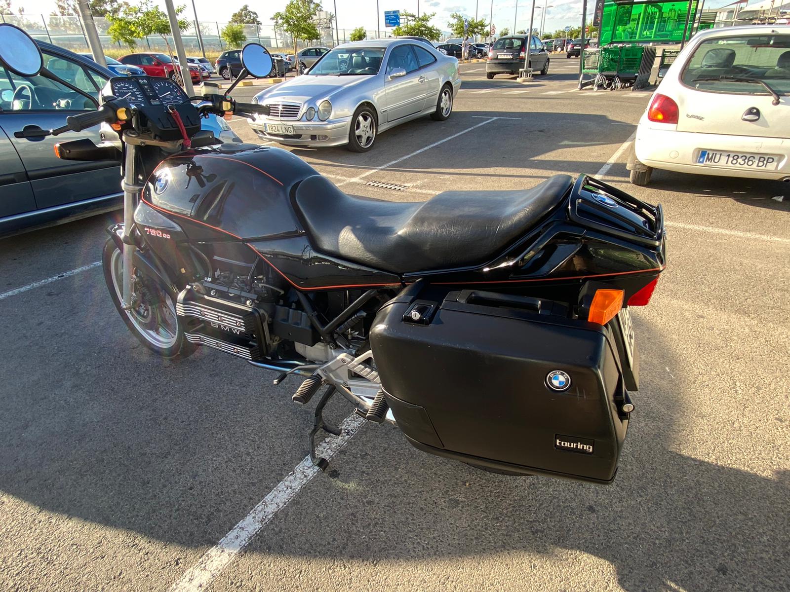 Motocykl BMWK75